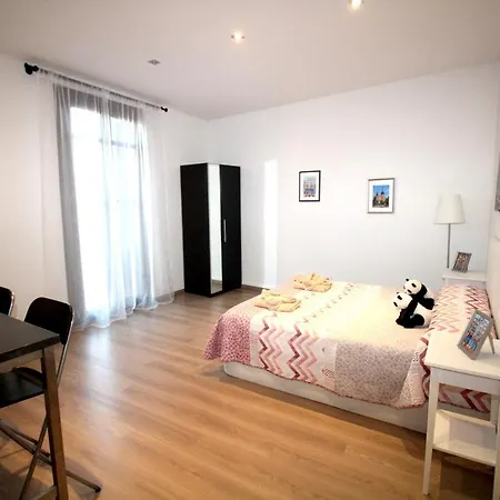 Δωμάτια σε οικογενειακή κατοικία Gran Via Βαρκελώνη