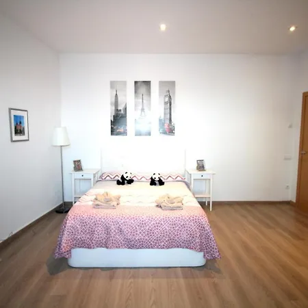 Gran Via Δωμάτια σε οικογενειακή κατοικία Βαρκελώνη