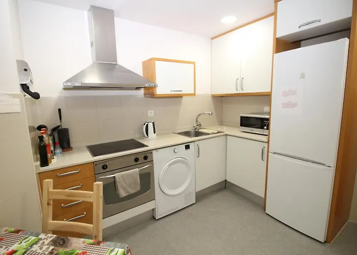 Проживание в семье Gran Via *