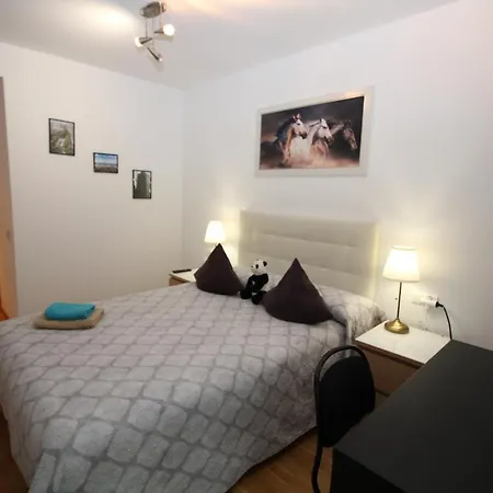 Quarto em Acomodações Particulares Gran Via *